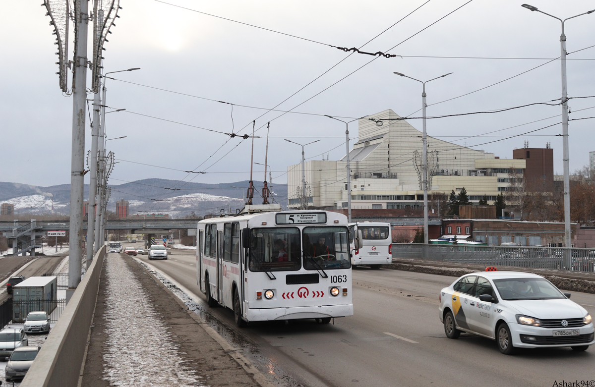 Красноярск, ЗиУ-682Г-016 (018) № 1063