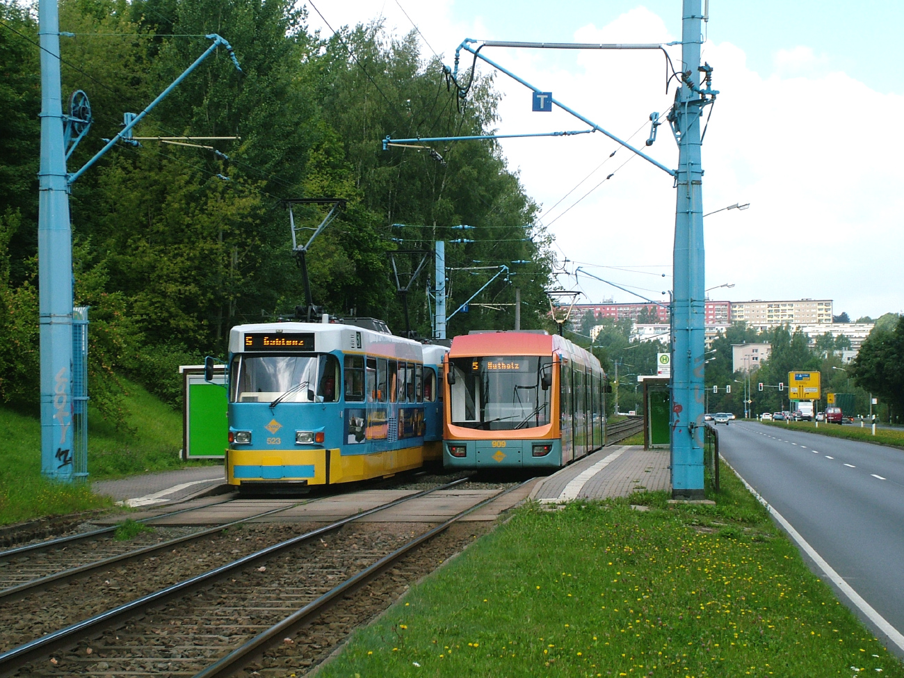 Хемниц, Tatra T3DM № 523; Хемниц, Bombardier 6NGT-LDZ № 909
