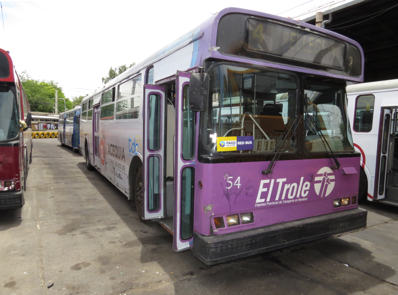 Мендоса, Flyer E902 № 54; Мендоса — Хранилище Rodeo de la Cruz