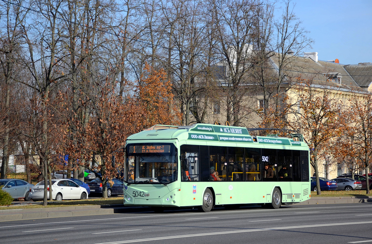 Минск, БКМ 32100D № 5042