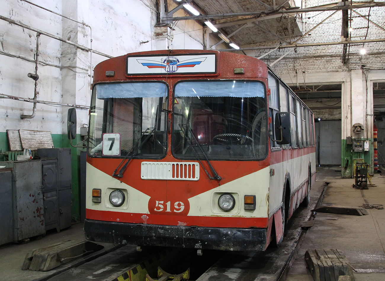 Kirov, ZiU-682G [G00] — 519