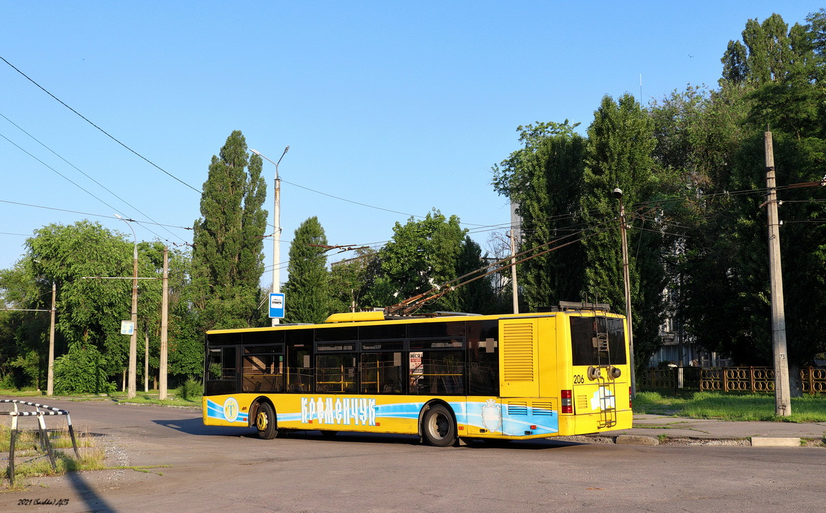 Кременчуг, ЛАЗ E183D1 № 206