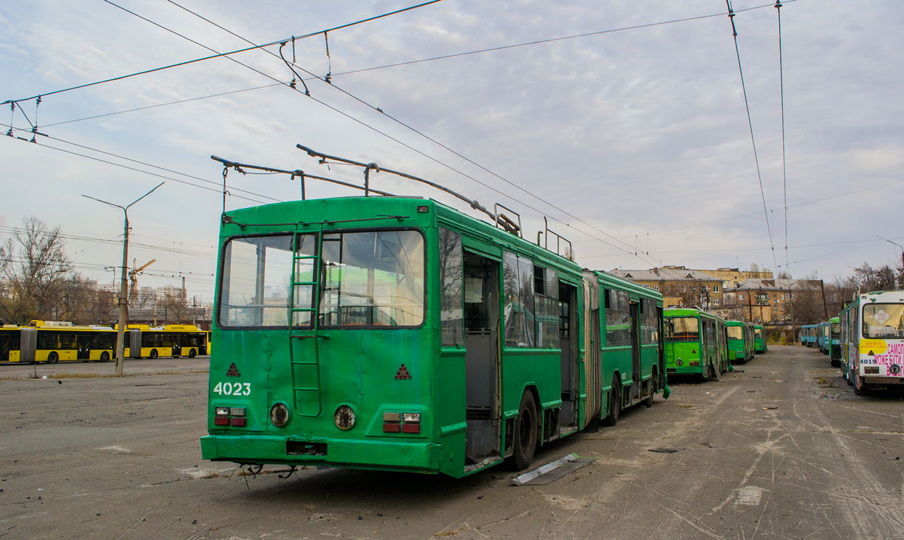 Киев, Киев-12.03 № 4023