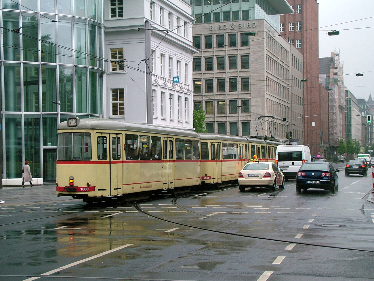 Düsseldorf, Duewag GT8 № 2665; Düsseldorf, Duewag B4 № 1680