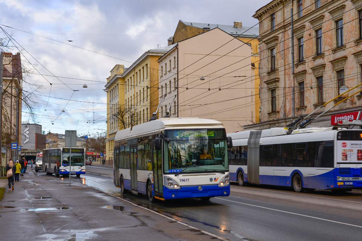 Riga, Škoda 24Tr Irisbus Citelis č. 19617