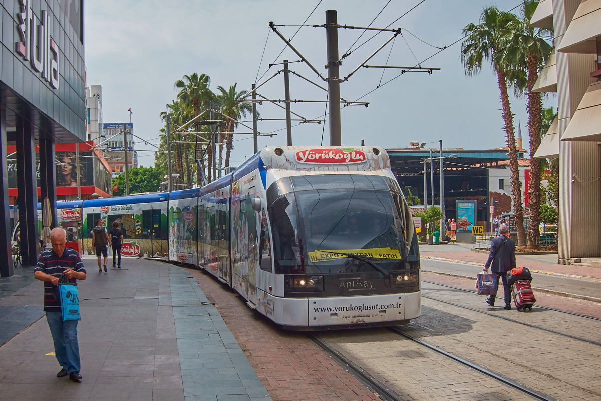 Анталья, CAF Urbos 2 № 013