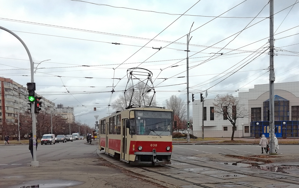 Киев, Tatra T6B5SU № 038