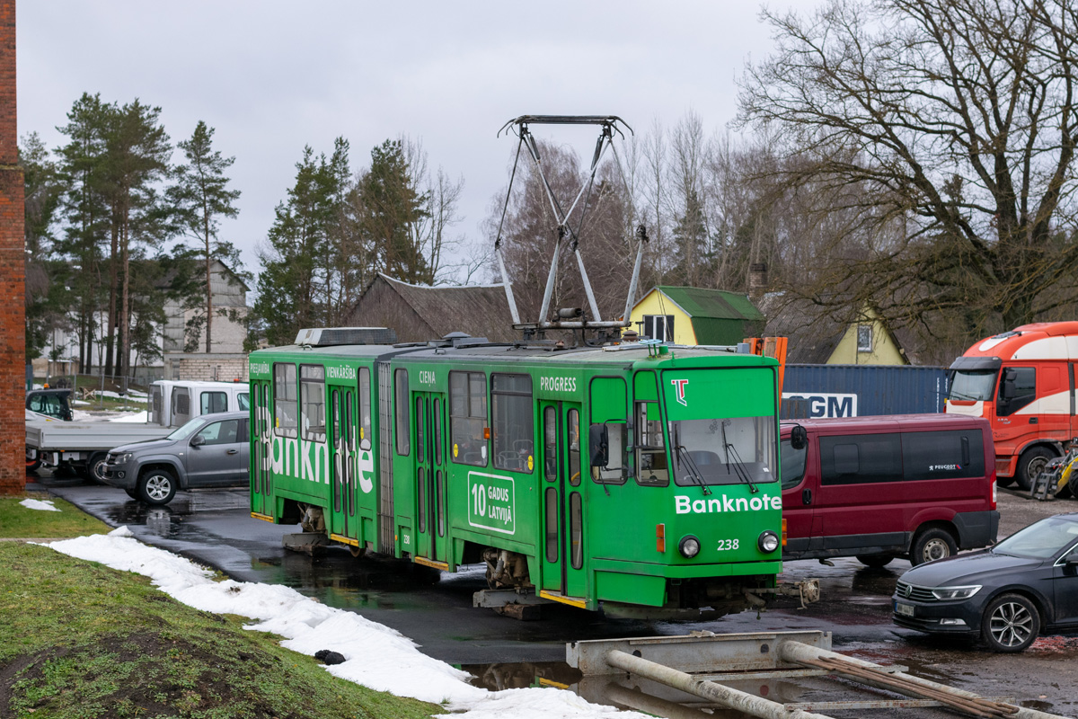 Liepaja, Tatra KT4D Nr. 238