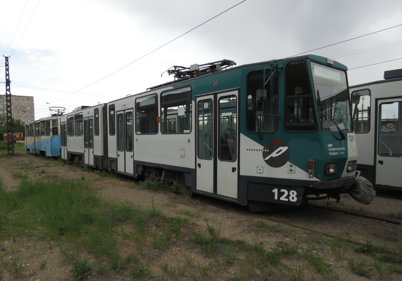 Темиртау, Tatra KT4DM № 128; Темиртау, 71-605 (КТМ-5М3) № 24; Темиртау — Трамвайный парк