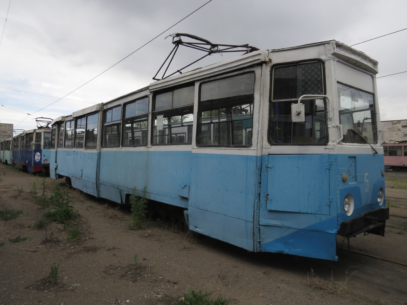 Темиртау, 71-605 (КТМ-5М3) № 5; Темиртау, 71-605 (КТМ-5М3) № 36; Темиртау — Трамвайный парк
