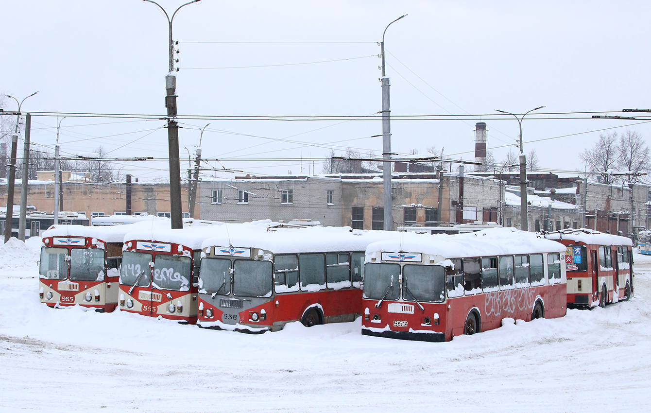 Киров, ЗиУ-682Г (СЗТМ) № 562; Киров — Разные фотографии