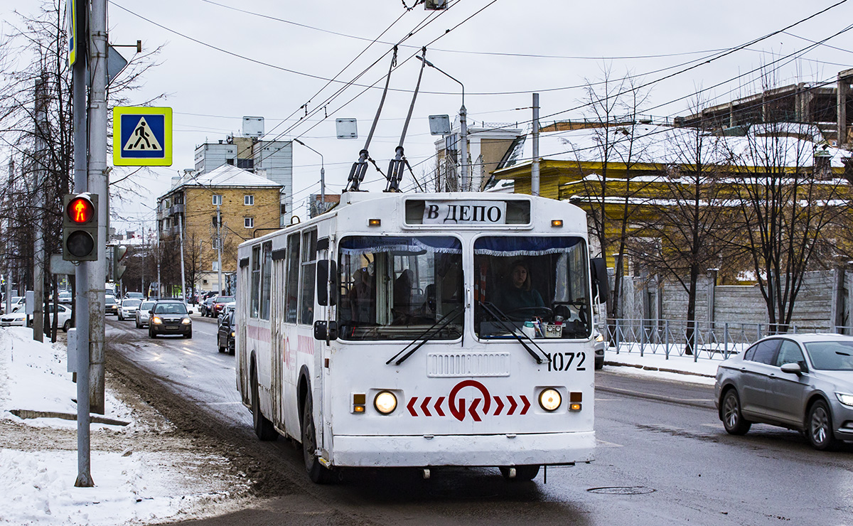 Красноярск, ЗиУ-682Г-016 (018) № 1072
