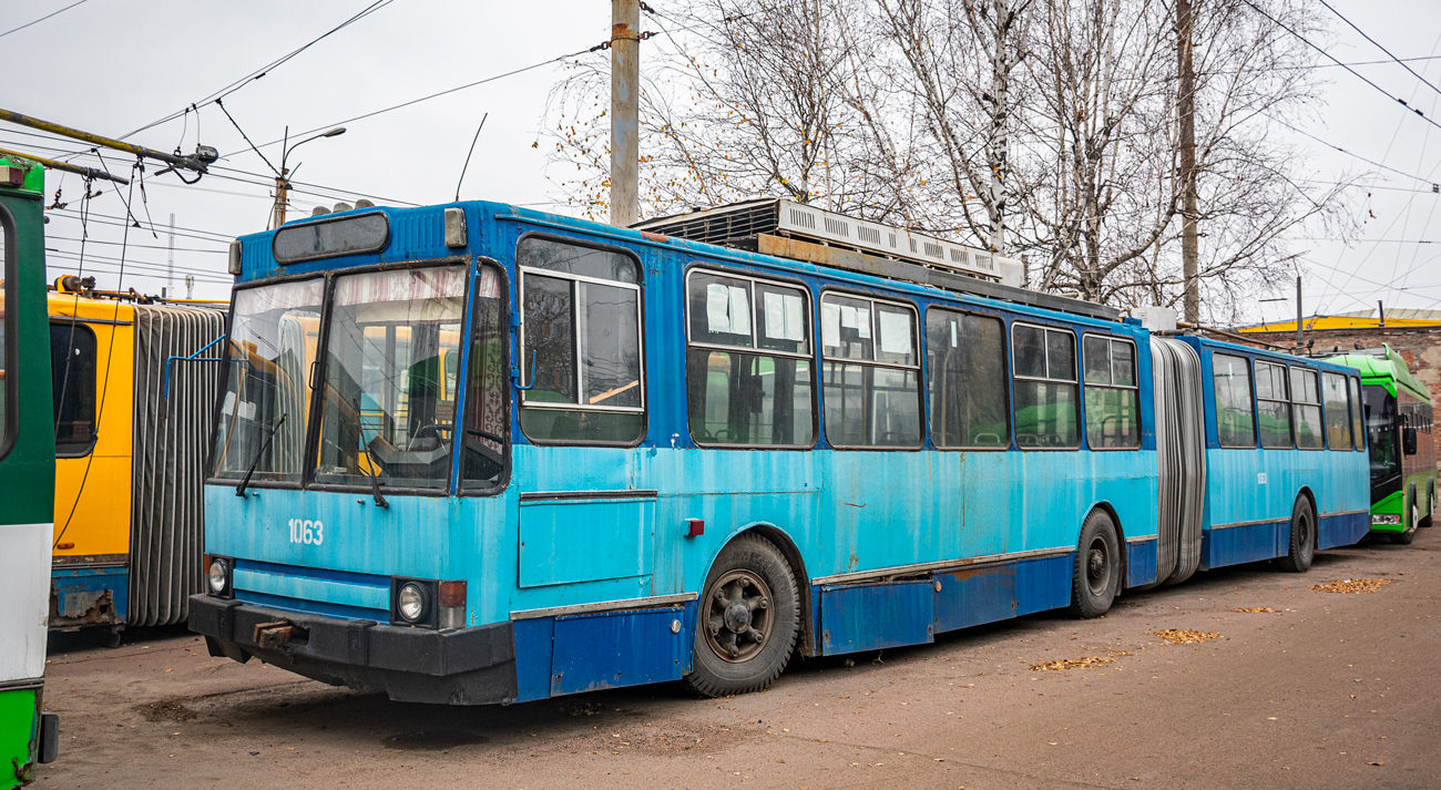 Житомир, ЮМЗ Т1 № 1063