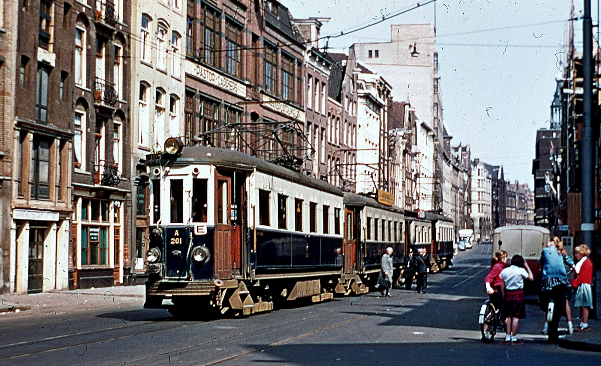 Гарлем, Четырёхосный моторный Beijnes № A261; Амстердам — Старые фотографии