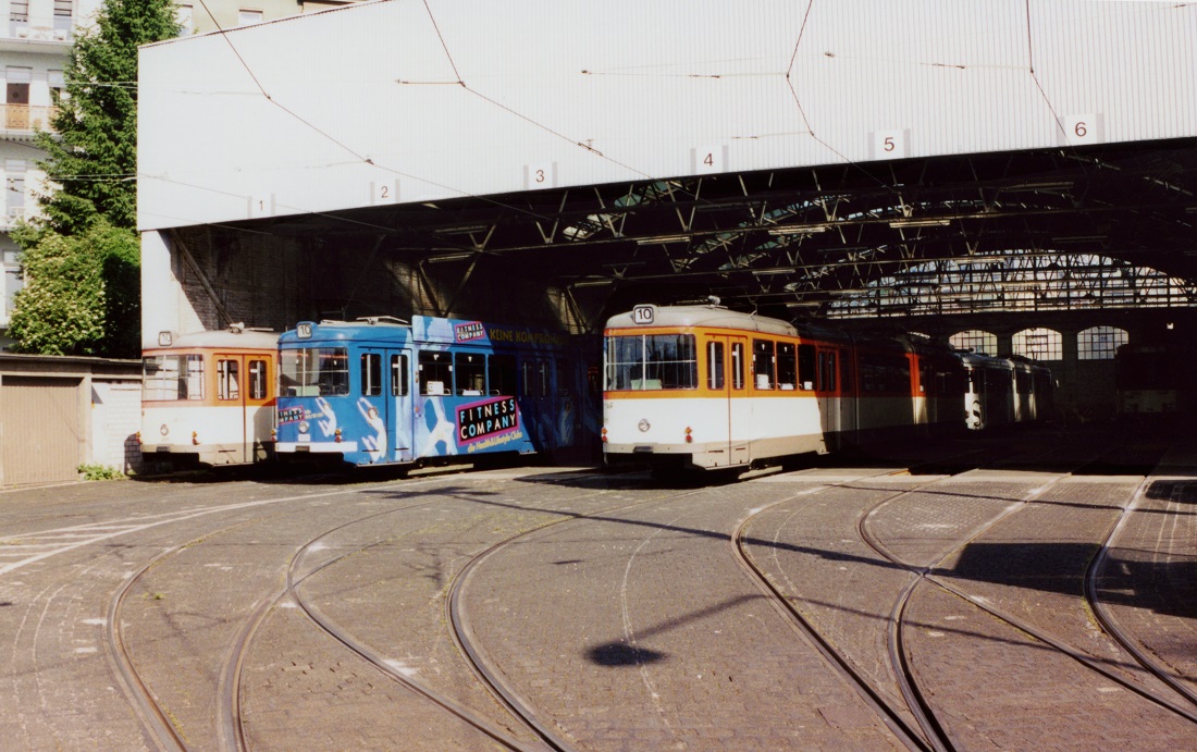 Франкфурт-на-Майне, Duewag N № 817; Франкфурт-на-Майне, Duewag N № 824; Франкфурт-на-Майне, Duewag N № 811