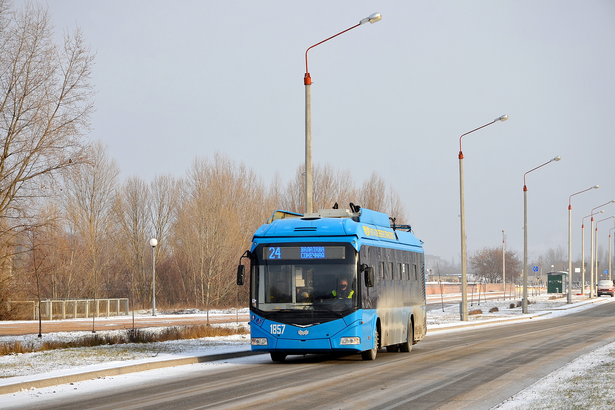 Homiel, BKM 32100D Br. 1857; Homiel — Traffic on sections using autonomous running