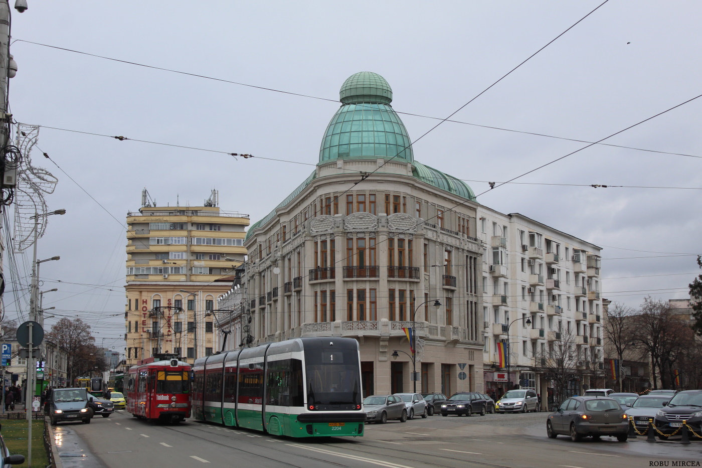 Яссы, Esslingen GT4 № 134; Яссы, PESA Swing 122NaJ № 2204