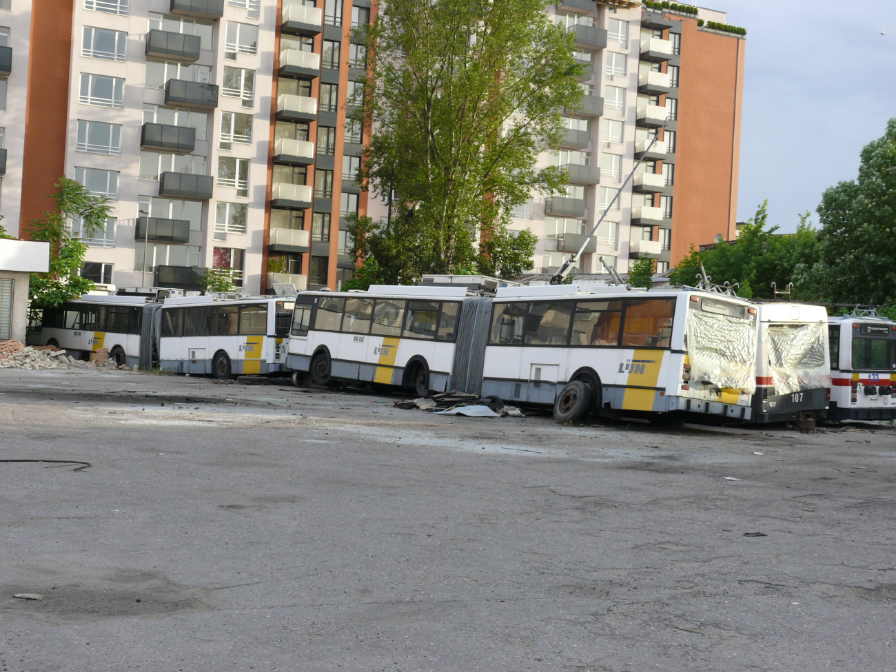Пловдив, Van Hool AG 280T № 127; Пловдив — Тролейбусно депо: [2] Филипово