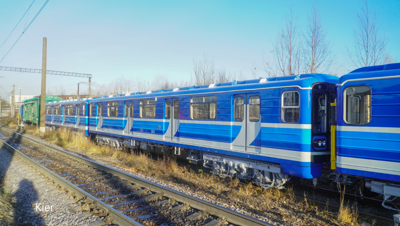 Самара, 81-717 (ММЗ) № 0115; Санкт-Петербург — Метрополитен — Перегонка вагонов метро по ж/д; Самара — Транспортировка вагонов метро по ж/д