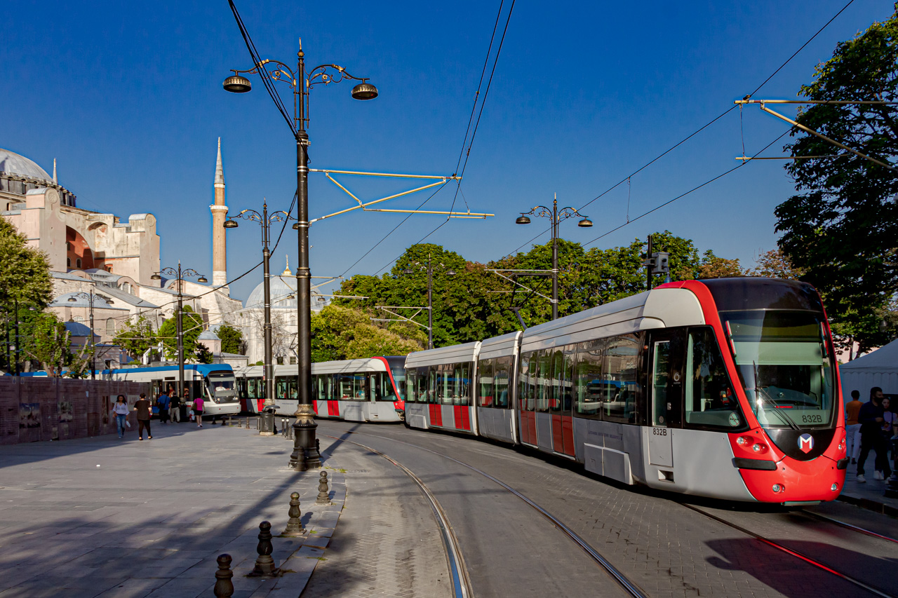 Стамбул, Alstom Citadis 304 № 832