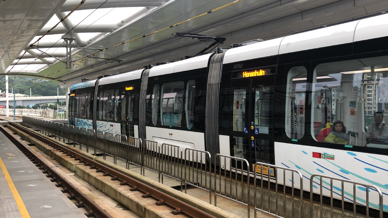 Тайбэй, Xingwuzhe 行武者号 № 105; Тайбэй — Трамвайные линии: V — Трамвай Даньхай（淡海輕軌）