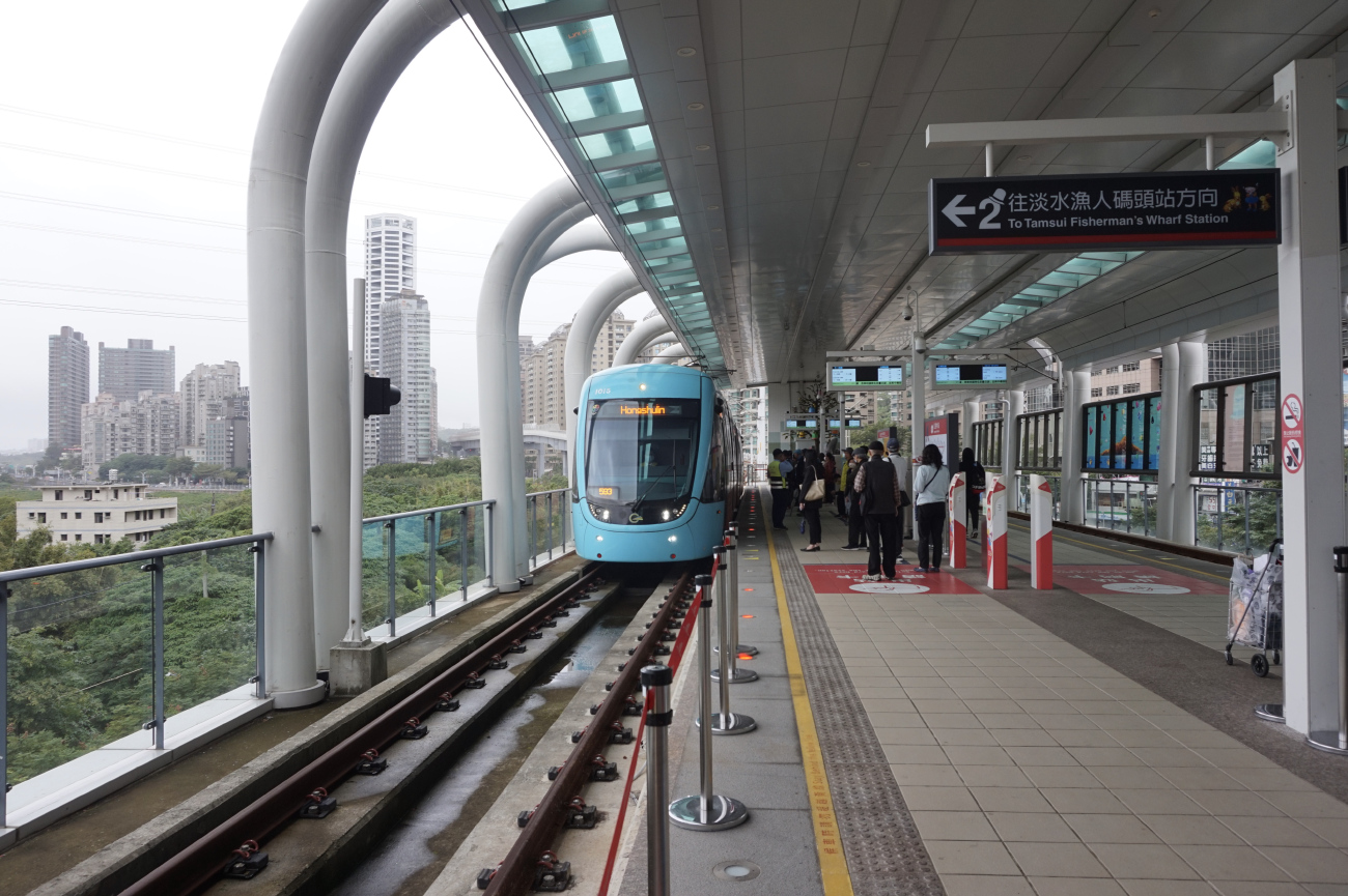 Taïpei, Xingwuzhe 行武者号 N°. 101; Taïpei — Tram lines: V — Danhai light rail（淡海輕軌）