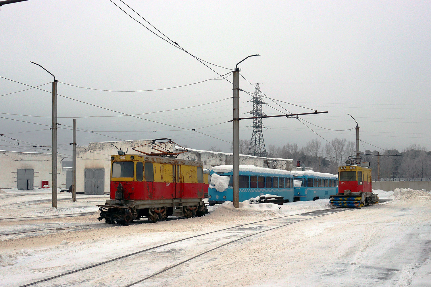 Барнаул, ГС-4 (КРТТЗ) № 1407; Барнаул, ВТК-01 № 1412