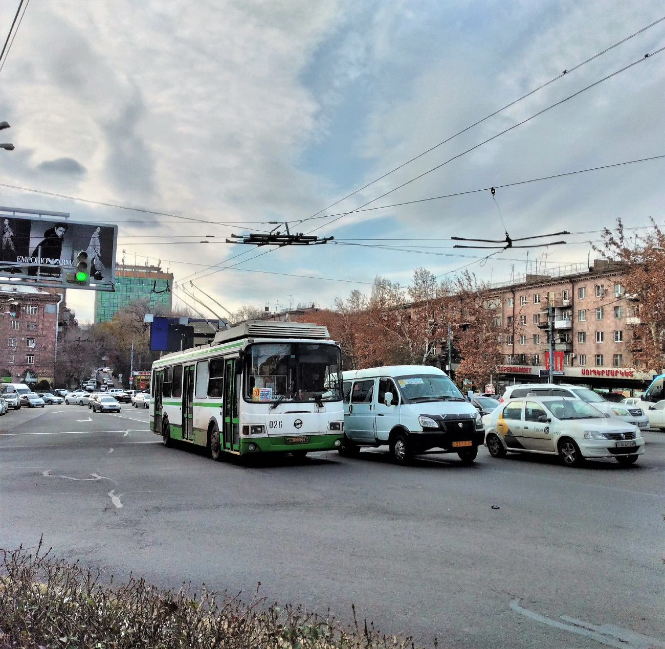 Yerevan, LiAZ-5280 (VZTM) # 026