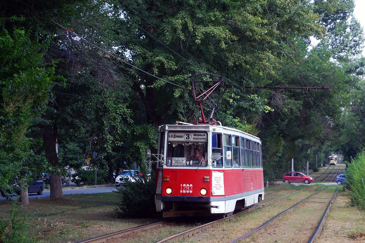 Саратов, 71-605 (КТМ-5М3) № 1293