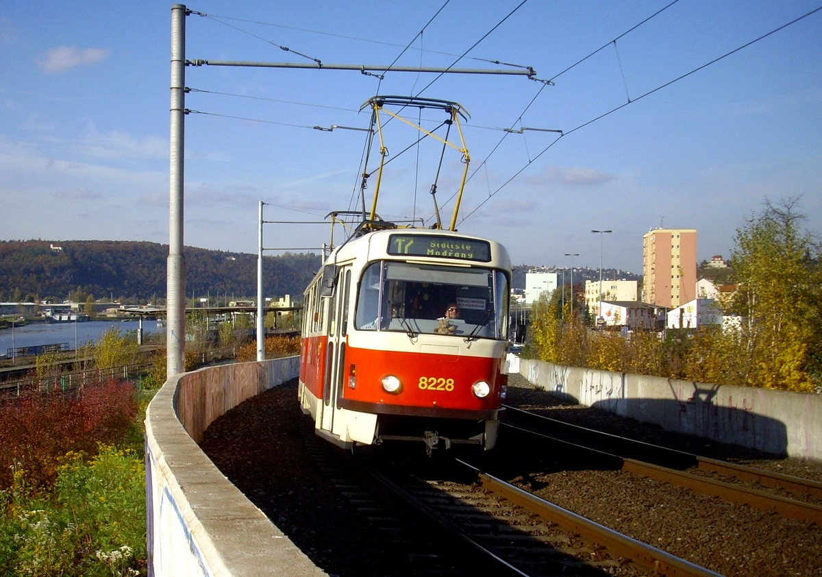 Прага, Tatra T3R.P № 8228