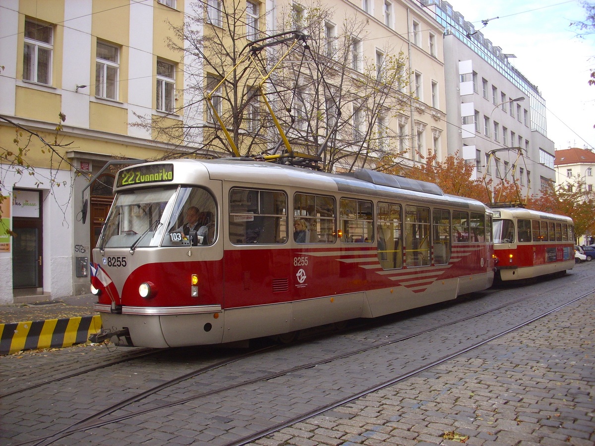 Прага, Tatra T3R.PLF № 8255
