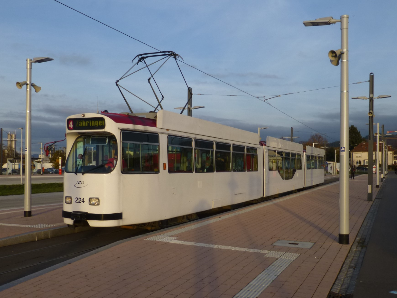Фрайбург-в-Брайсгау, Duewag GT8NF № 224; Фрайбург-в-Брайсгау — Трамвайныe линии и инфраструктура
