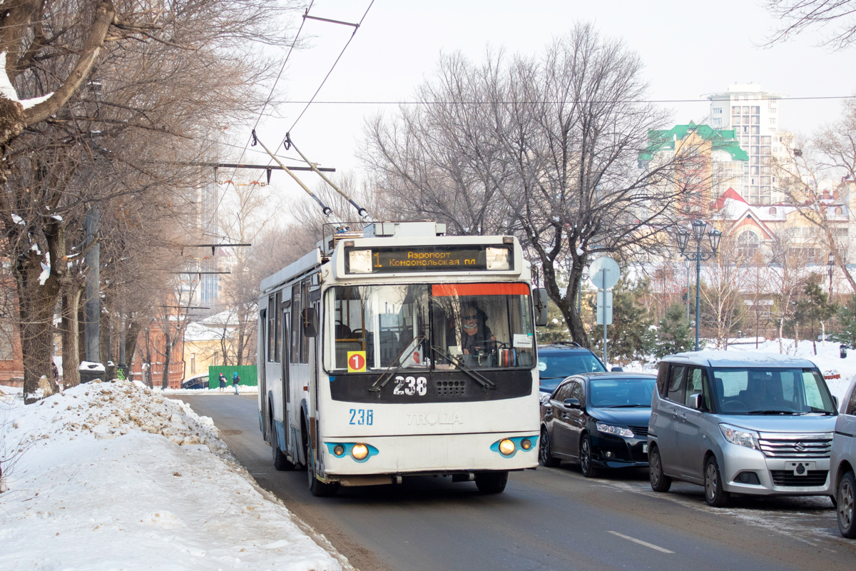 Khabarovsk, ZiU-682G-016.04 (with double first door) nr. 238