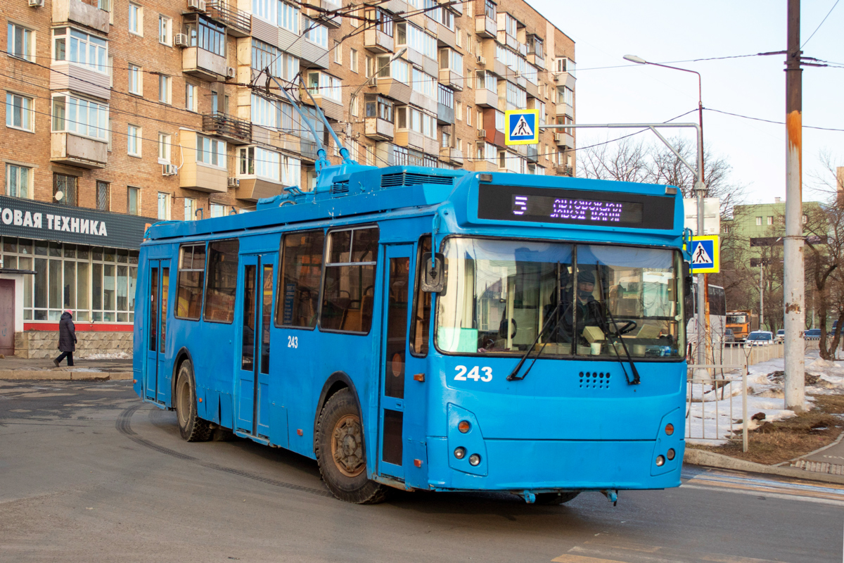 Владивосток, ЗиУ-682Г-016.02 № 243
