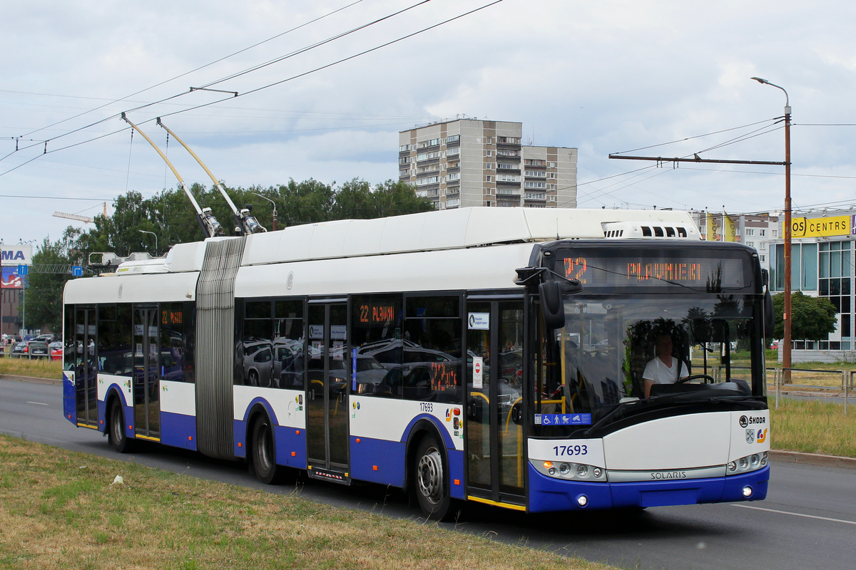 Рига, Škoda 27Tr Solaris III № 17693