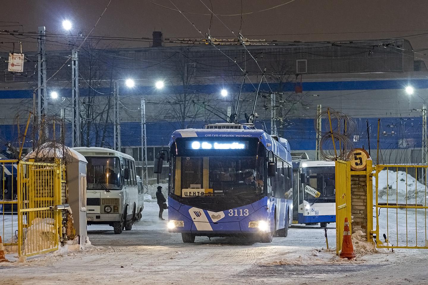 Санкт-Петербург, БКМ 32100D № 3113