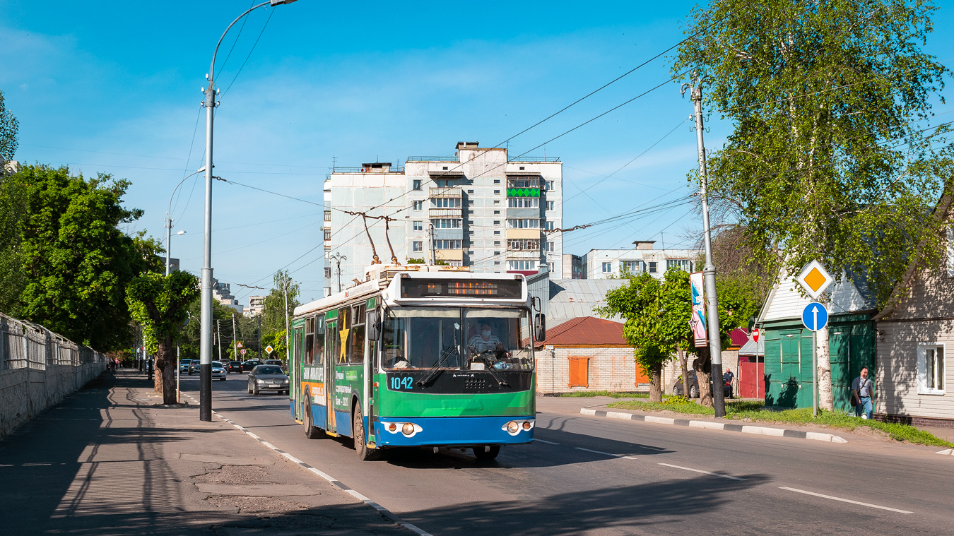 Тамбов, ЗиУ-682Г-016.04 № 1042