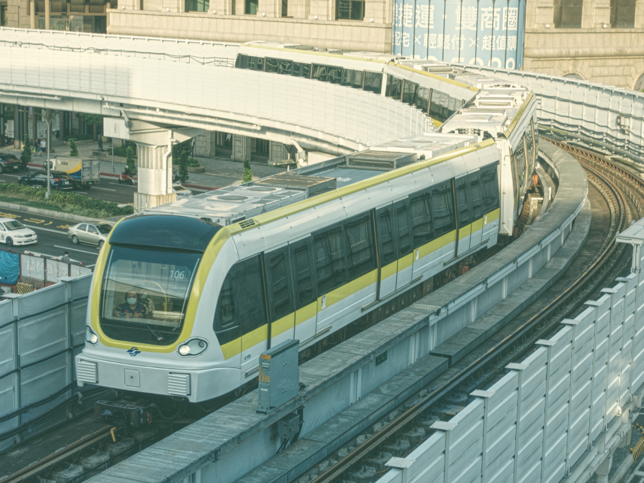 Тайбэй, EMU101 № 106; Тайбэй — Метрополитен — 捷運Y — Линия Кольцевая (Желтая)