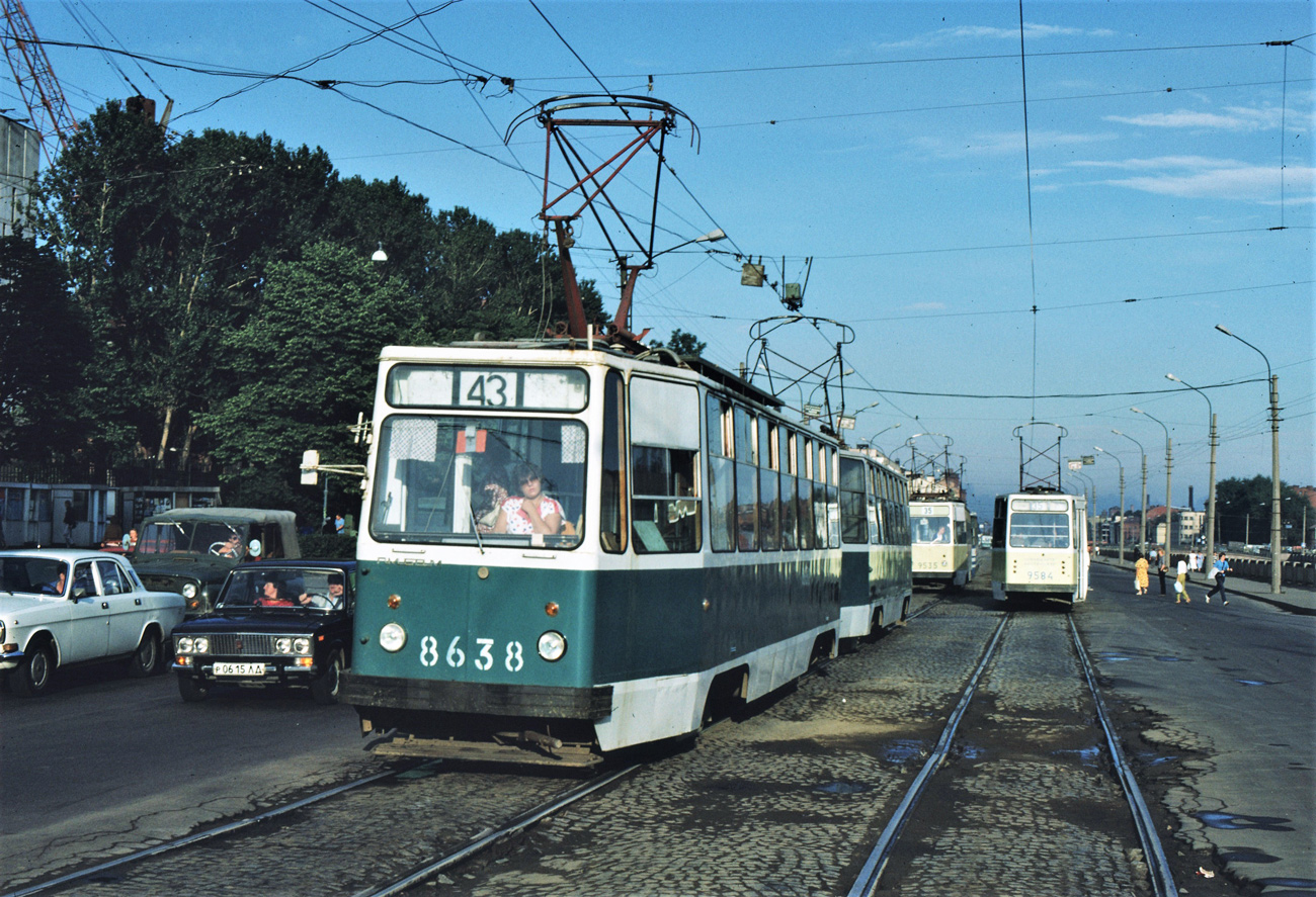 Saint-Petersburg, LM-68M № 8638
