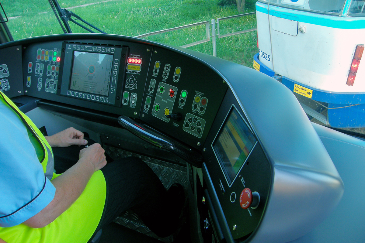 Riga, Škoda 15T ForCity Alfa Riga Br. 57038