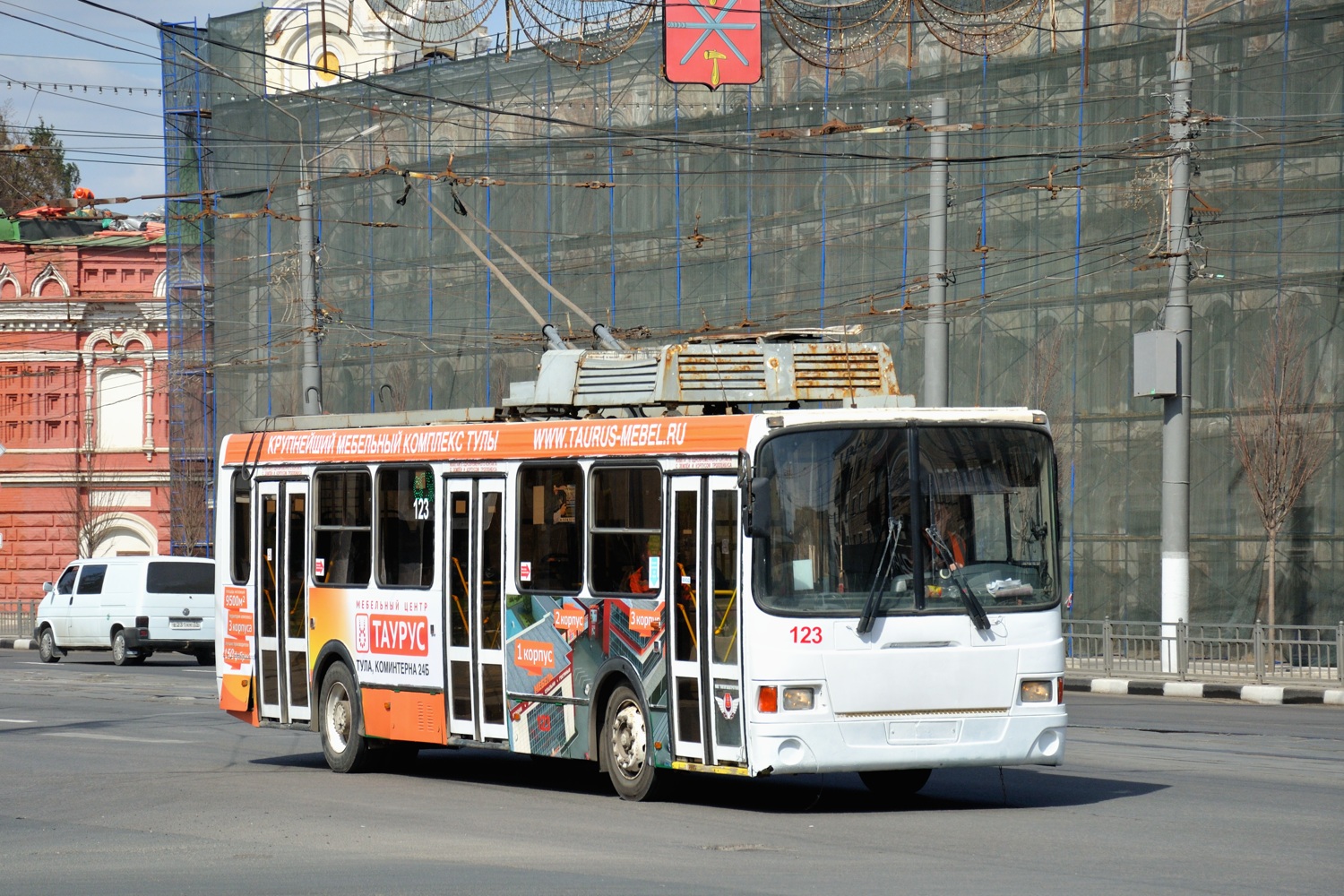 Тула, ЛиАЗ-5280 № 123