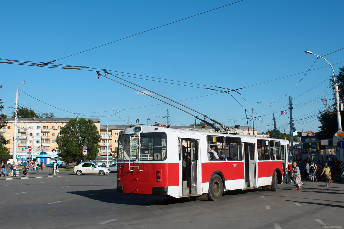 Саратов, ЗиУ-682Г-012 [Г0А] № 1241