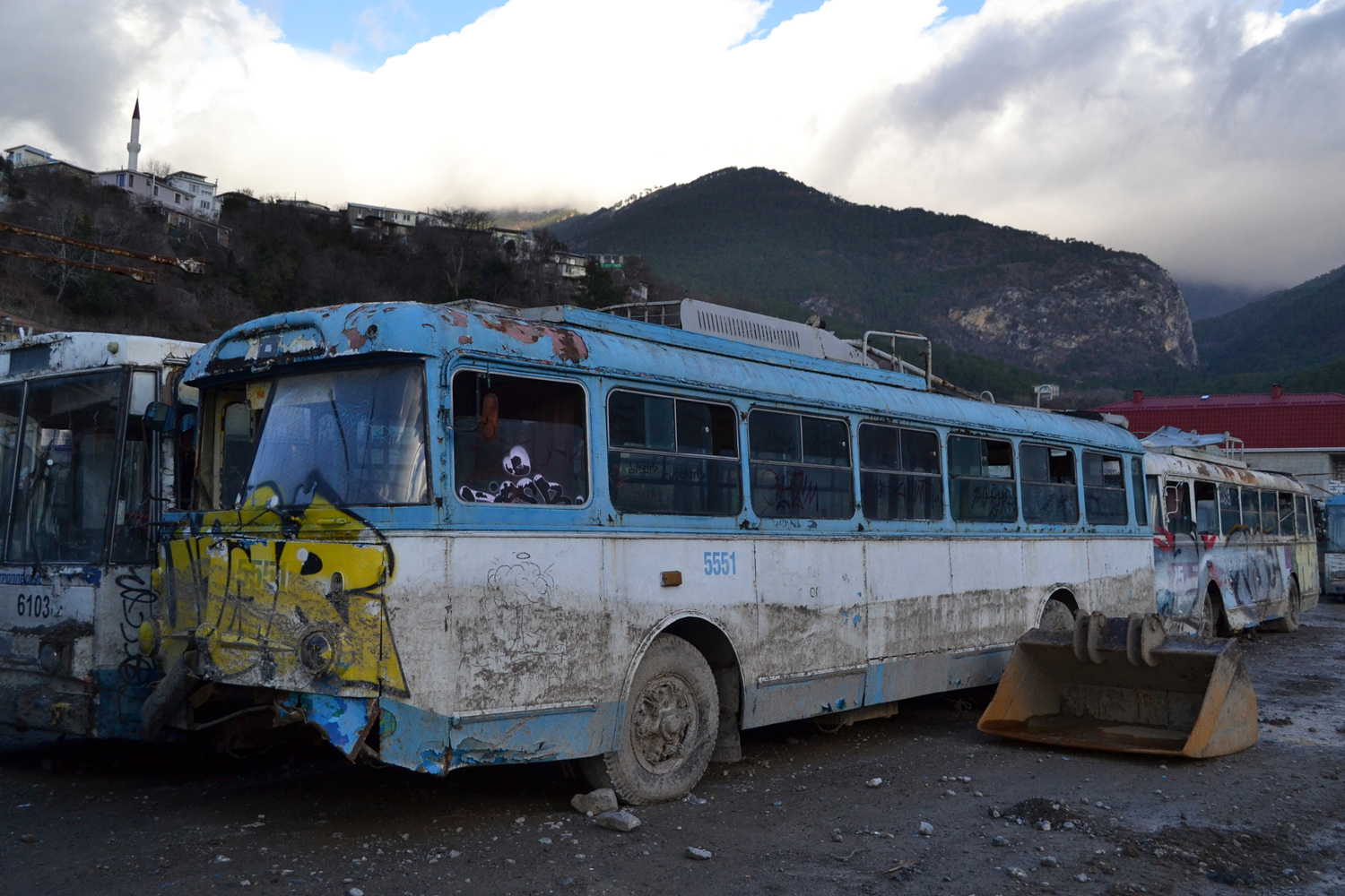 Крымский троллейбус, Škoda 9Tr21 № 5551