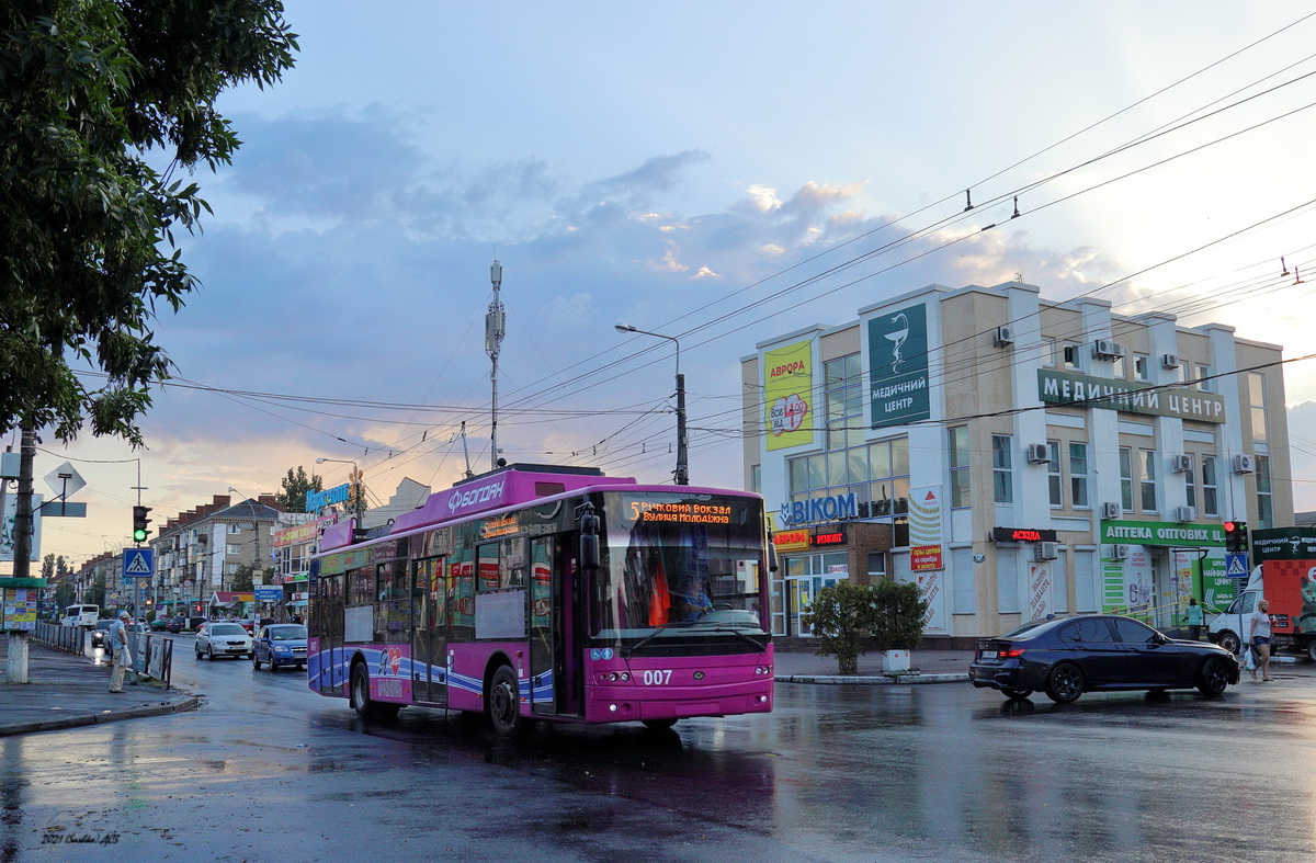 Кременчуг, Богдан Т70117 № 007