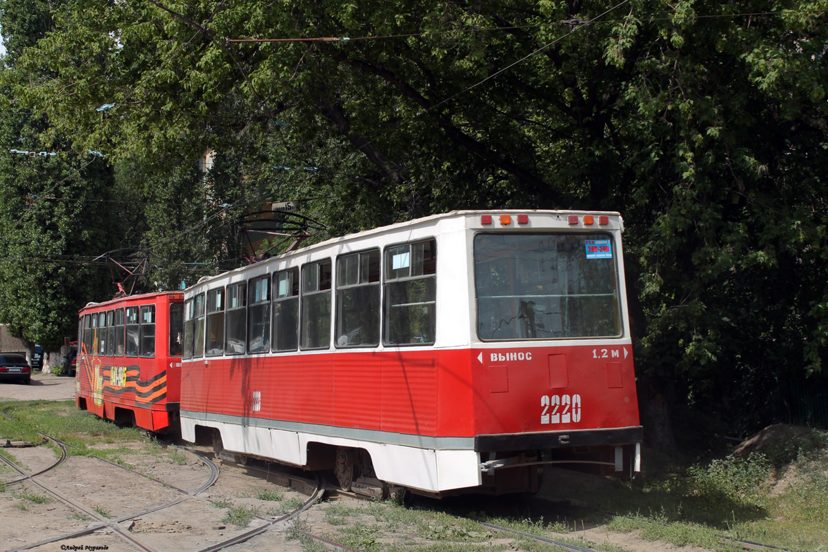 Саратов, 71-605 (КТМ-5М3) № 2220