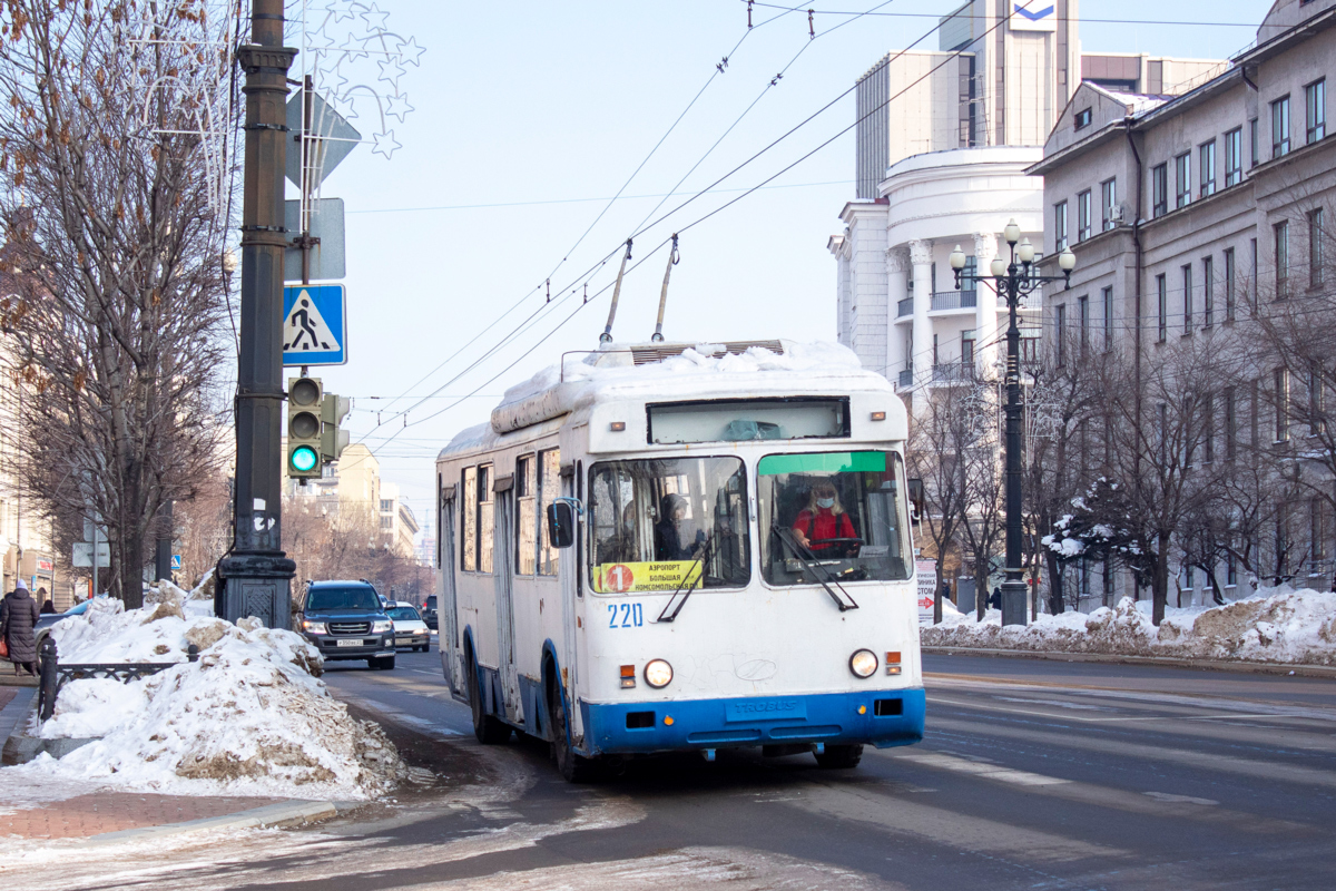 Хабаровск, БТЗ-5276-04 № 220