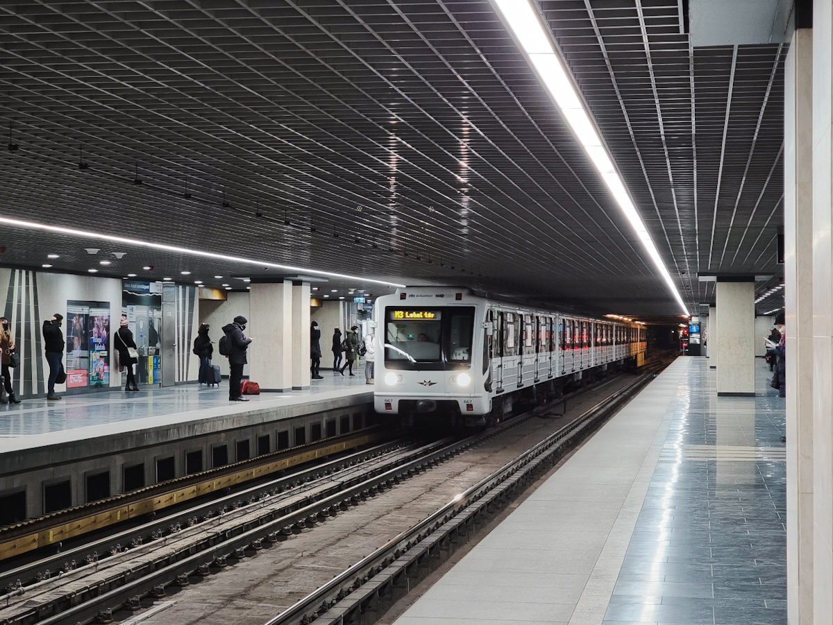 Будапешт, 81-717.2К № 667