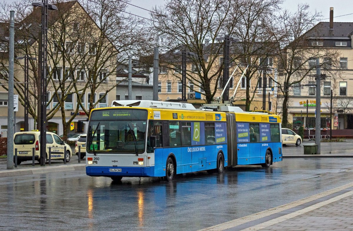 Золинген, Van Hool AG 300T № 260