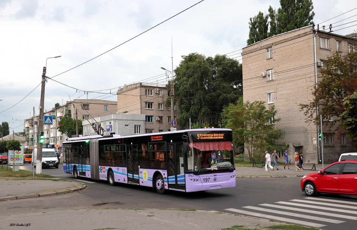 Кременчуг, ЛАЗ E301A1 № 197