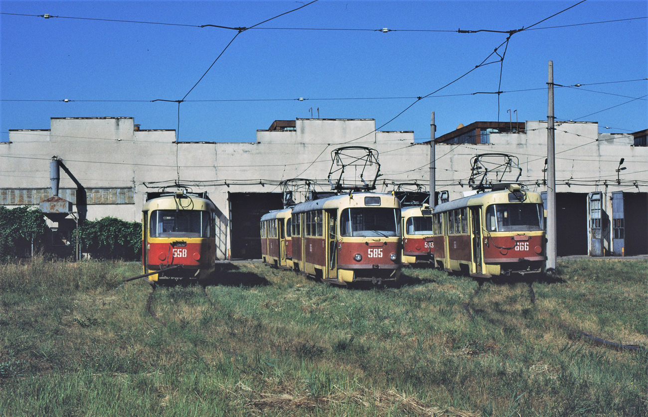 Charków, Tatra T3SU Nr 558; Charków, Tatra T3SU Nr 585; Charków, Tatra T3SU Nr 666